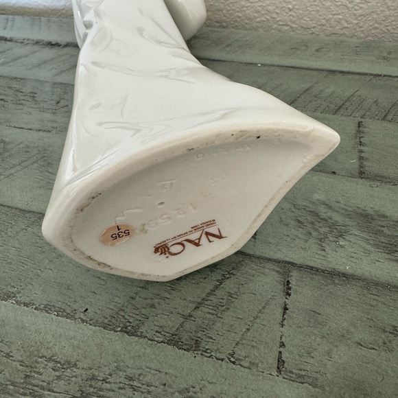 Lladro Nao Porcelain Angel with Flute - Picture 7 of 8